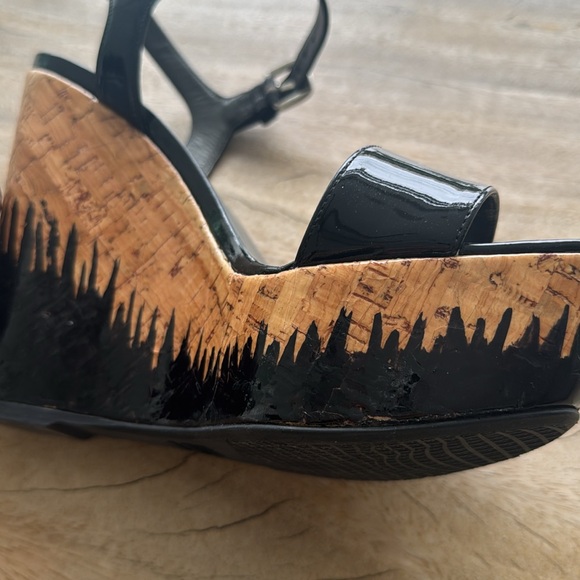 Stuart Weitzman Flame heel design black wedges - Picture 7 of 13